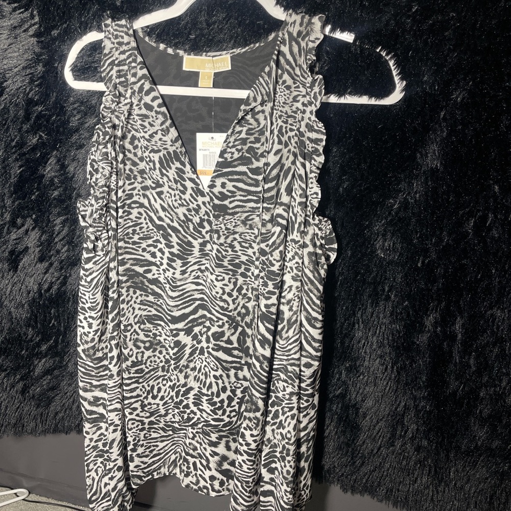 Michael Kors Sz Small Blouse cold shoulder style